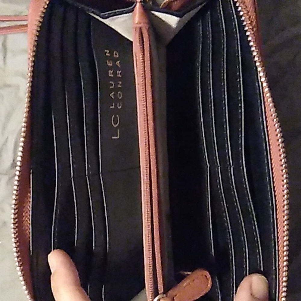 Wallet - Picture 3 of 4